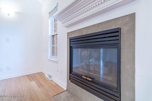 1605 Knob Hill Rd, Elizabethtown, KY 42701