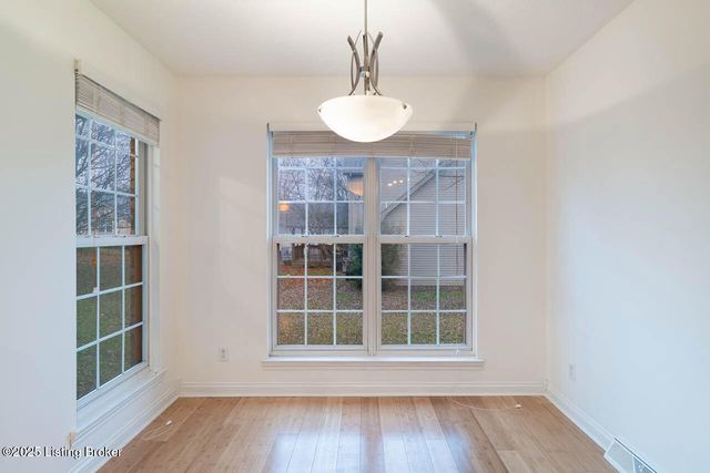 1605 Knob Hill Rd, Elizabethtown, KY 42701