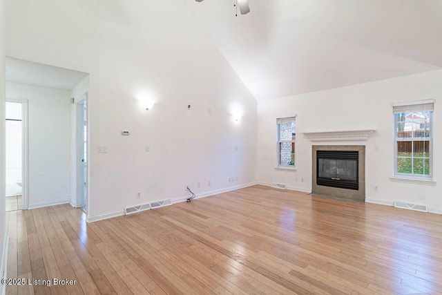 1605 Knob Hill Rd, Elizabethtown, KY 42701