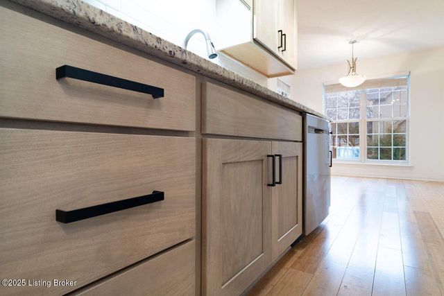 1605 Knob Hill Rd, Elizabethtown, KY 42701