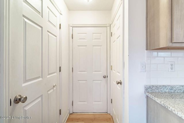 1605 Knob Hill Rd, Elizabethtown, KY 42701