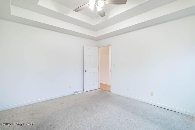 1605 Knob Hill Rd, Elizabethtown, KY 42701