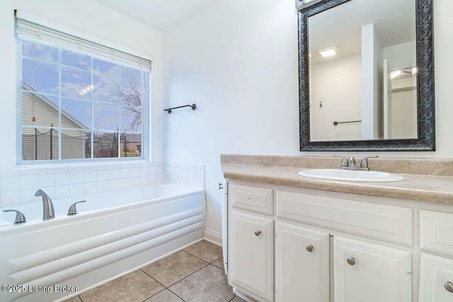 1605 Knob Hill Rd, Elizabethtown, KY 42701