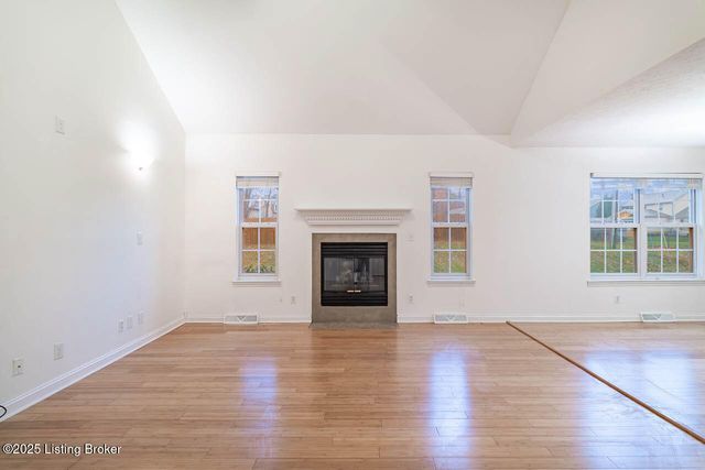 1605 Knob Hill Rd, Elizabethtown, KY 42701