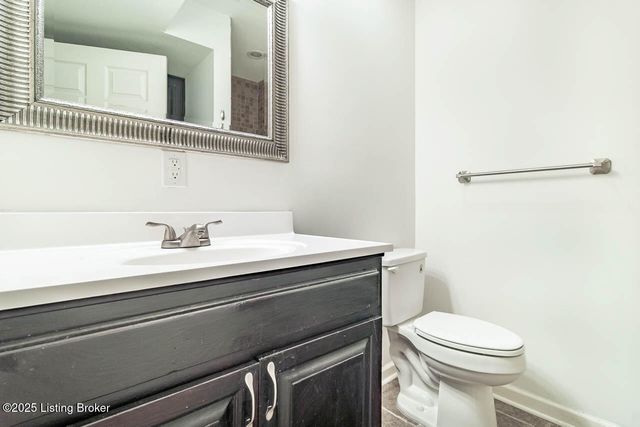 1605 Knob Hill Rd, Elizabethtown, KY 42701