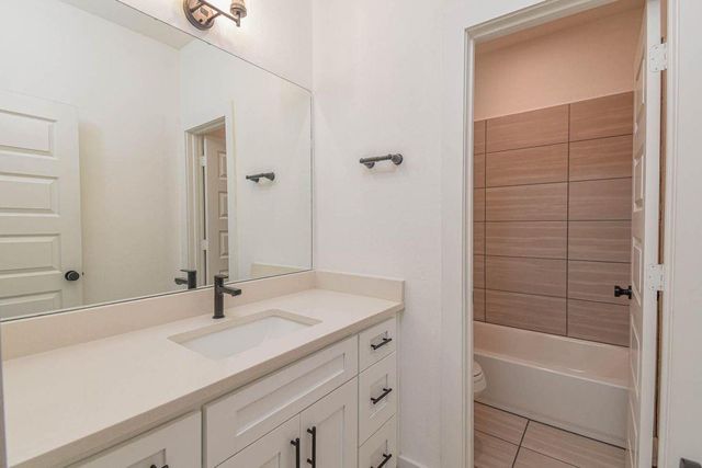 16571 Oasis Glade Drive, Richmond, TX 77407