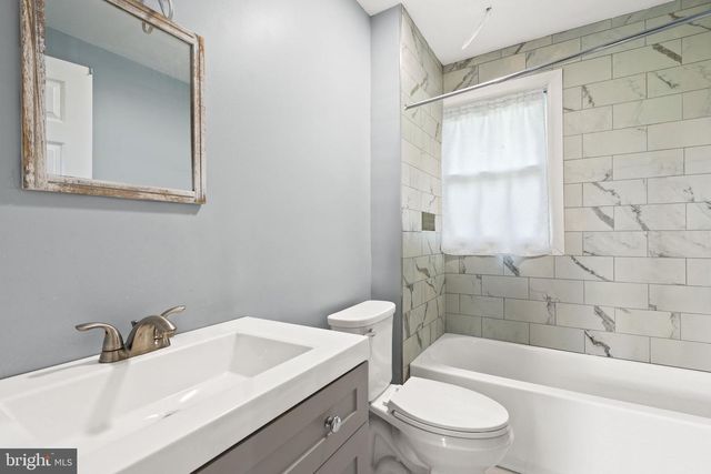 1263 EVARTS ST NE, Washington, DC 20018