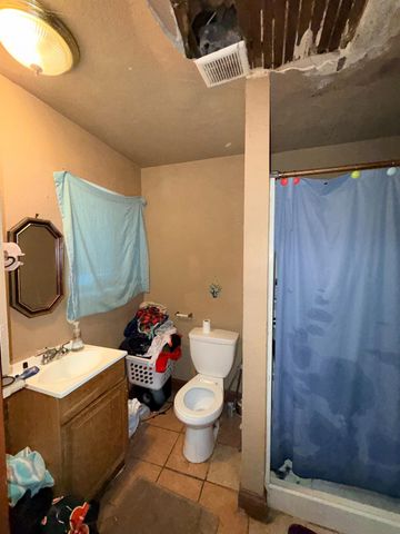 3028 E Grant Avenue, Fresno, CA 93701