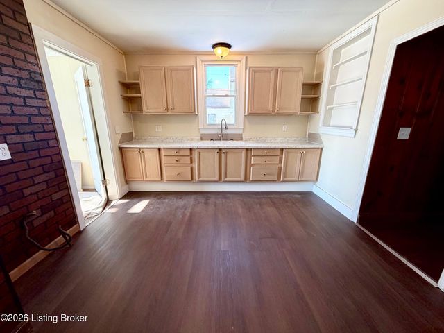 1502 Culbertson Ave, New Albany, IN 47150