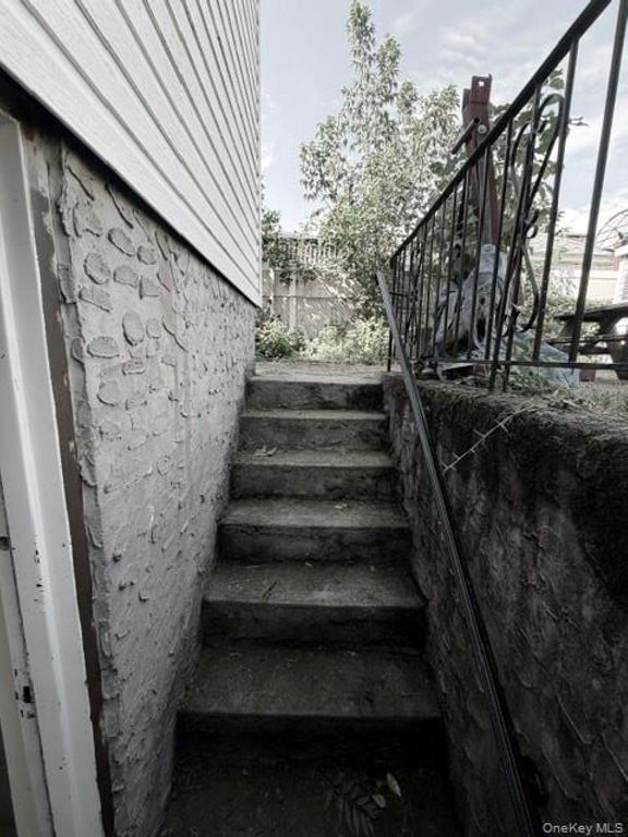155-23 115 Drive, Jamaica, NY 11434 — photo 3
