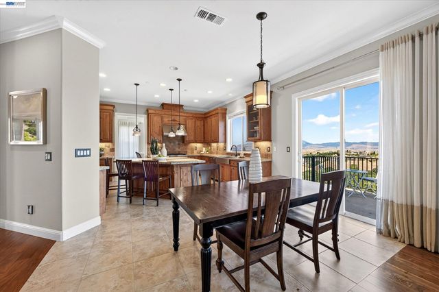3182 Ashbourne Cir, San Ramon, CA 94583