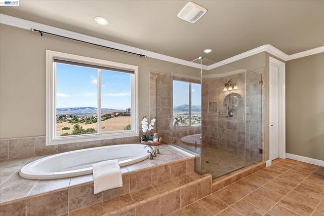 3182 Ashbourne Cir, San Ramon, CA 94583