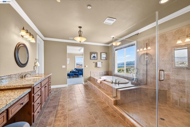 3182 Ashbourne Cir, San Ramon, CA 94583