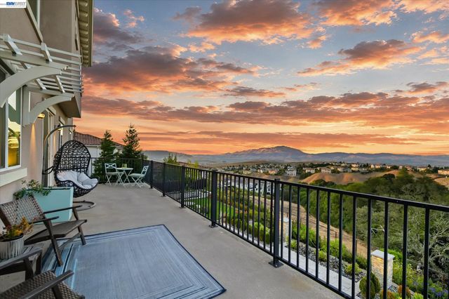 3182 Ashbourne Cir, San Ramon, CA 94583