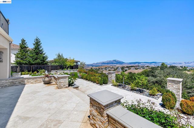 3182 Ashbourne Cir, San Ramon, CA 94583