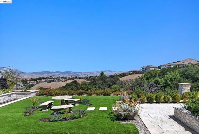 3182 Ashbourne Cir, San Ramon, CA 94583