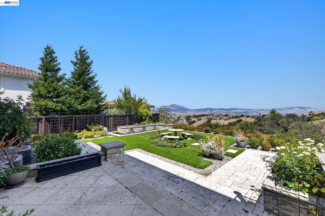 3182 Ashbourne Cir, San Ramon, CA 94583