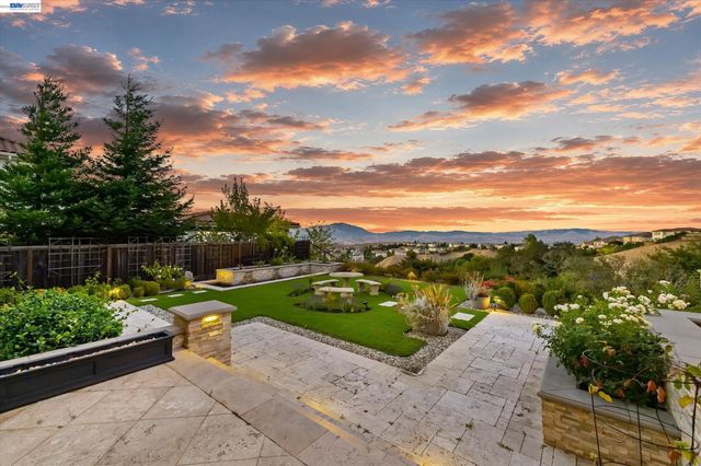 3182 Ashbourne Cir, San Ramon, CA 94583