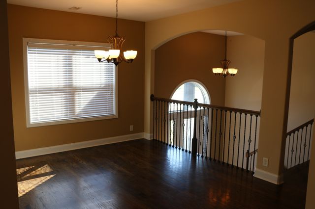 2200 Ellington Gait Dr, Clarksville, TN 37043