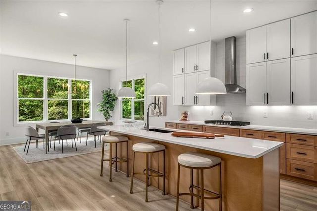 7262 Creekside Way, Jefferson, GA 30549