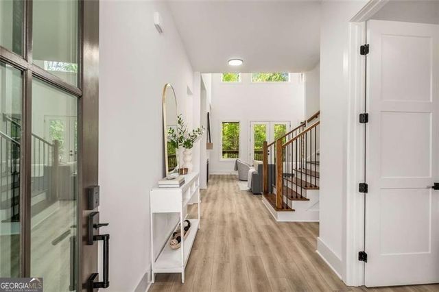 7262 Creekside Way, Jefferson, GA 30549