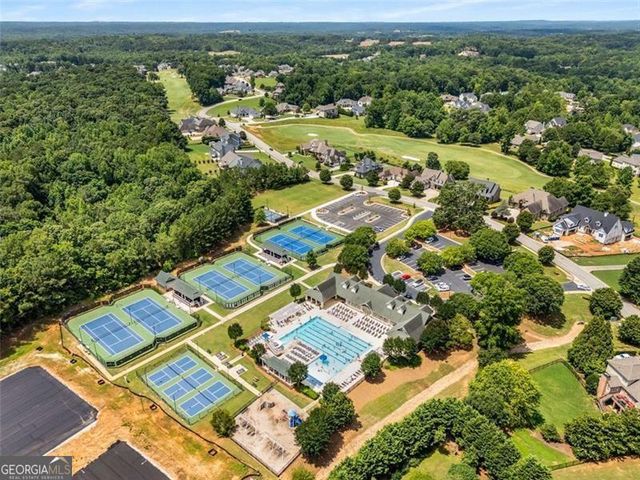 7262 Creekside Way, Jefferson, GA 30549