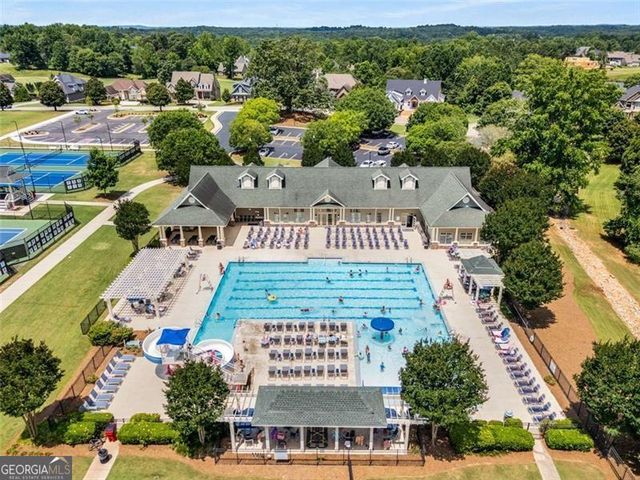 7262 Creekside Way, Jefferson, GA 30549