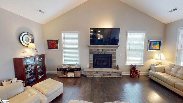 210 Claridge Way, Greer, SC 29651