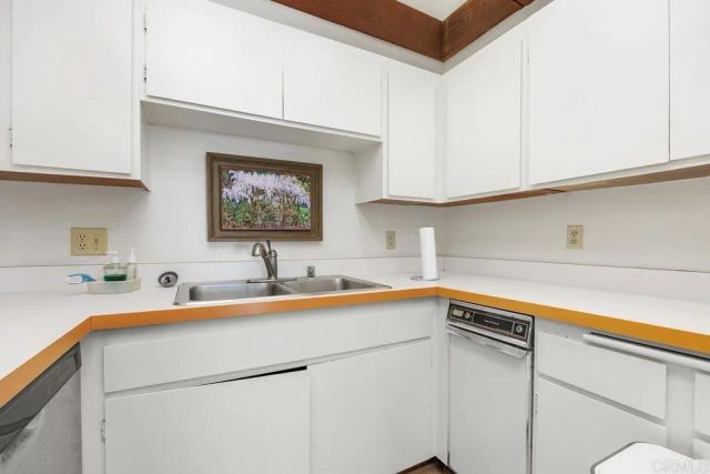 832 KALPATI CIRCLE D, Carlsbad, CA 92008