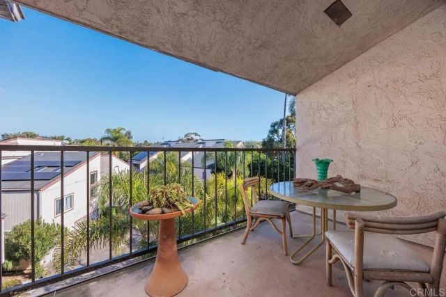 832 KALPATI CIRCLE D, Carlsbad, CA 92008