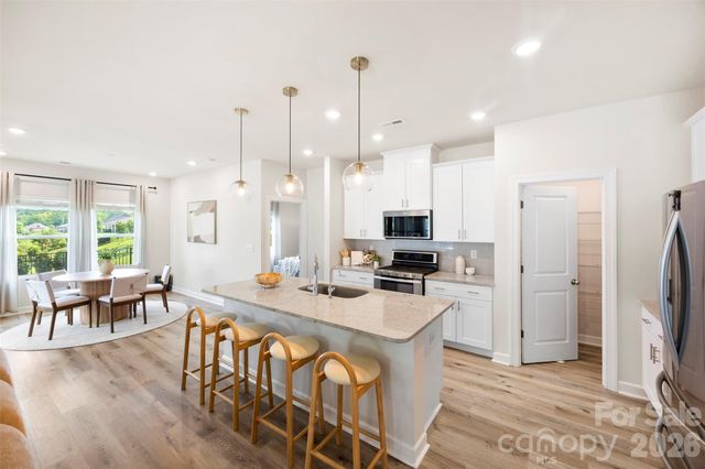 4522 Bright Road, Charlotte, NC 28214