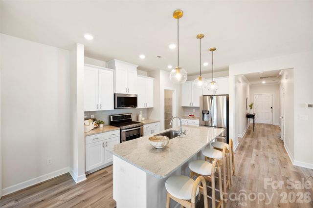 4522 Bright Road, Charlotte, NC 28214