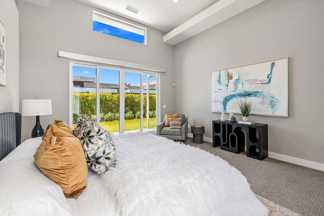 33 Topaz Court, Rancho Mirage, CA 92270