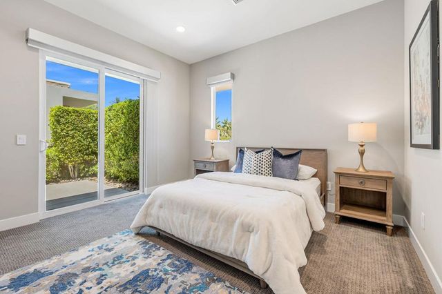 33 Topaz Court, Rancho Mirage, CA 92270