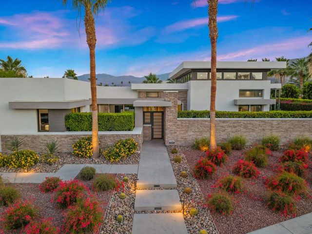 33 Topaz Court, Rancho Mirage, CA 92270