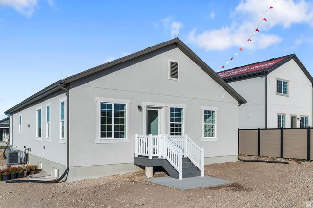 8203 W GALLATIN PEAK RD, Magna, UT 84044