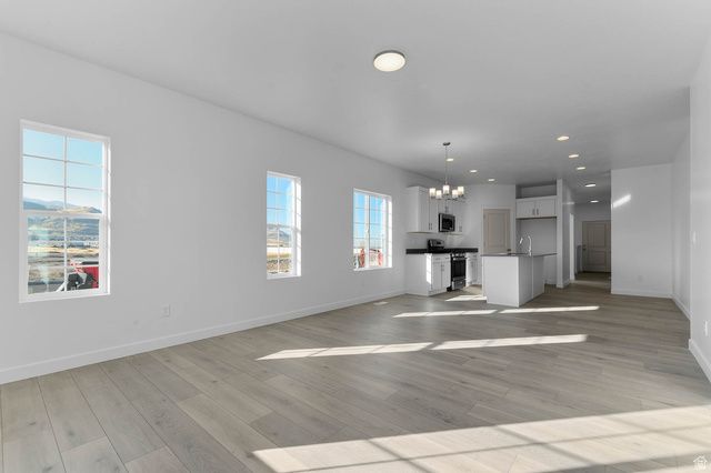 8203 W GALLATIN PEAK RD, Magna, UT 84044