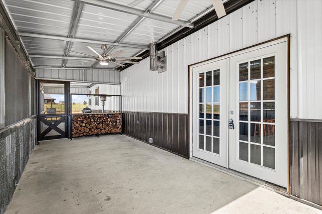 139 County Road 2156, Gainesville, TX 76240