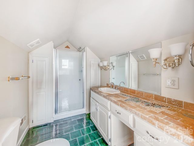 113 Falls Street, Morganton, NC 28655