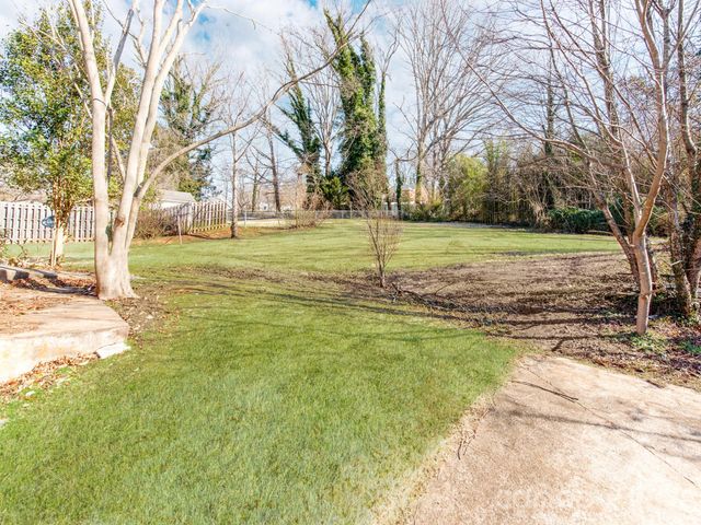 113 Falls Street, Morganton, NC 28655