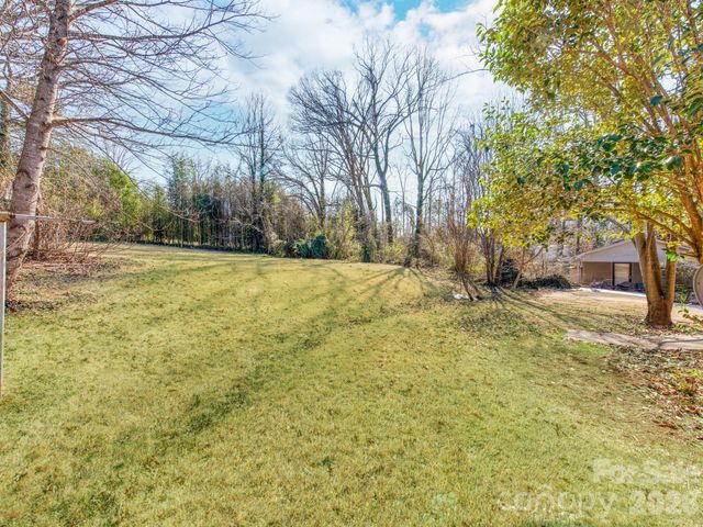 113 Falls Street, Morganton, NC 28655