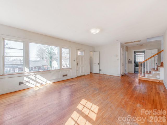 113 Falls Street, Morganton, NC 28655