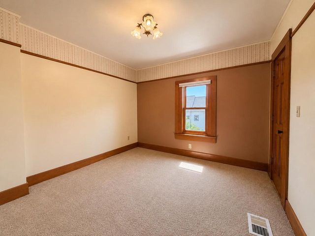 1849 N 1st STREET, Milwaukee, WI 53212