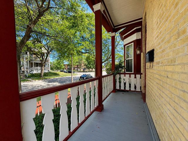 1849 N 1st STREET, Milwaukee, WI 53212