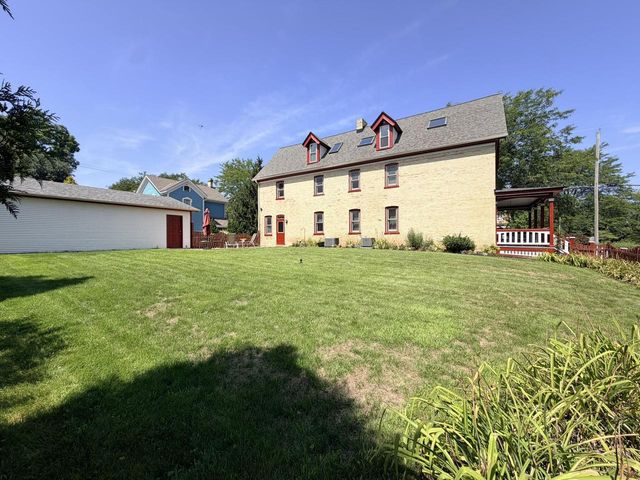 1849 N 1st STREET, Milwaukee, WI 53212