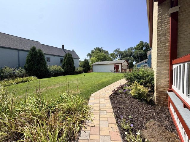 1849 N 1st STREET, Milwaukee, WI 53212