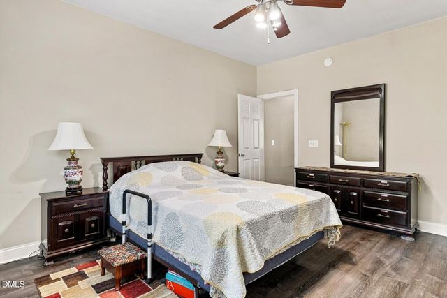 181 Lumina Place, Holly Springs, NC 27540