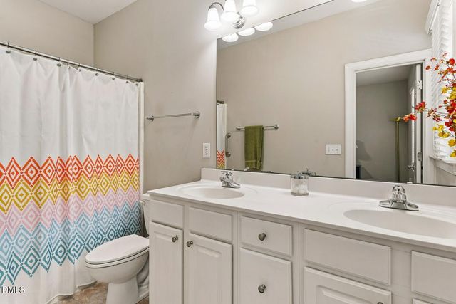 181 Lumina Place, Holly Springs, NC 27540