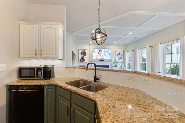 12410 Swan Wings Place, Huntersville, NC 28078