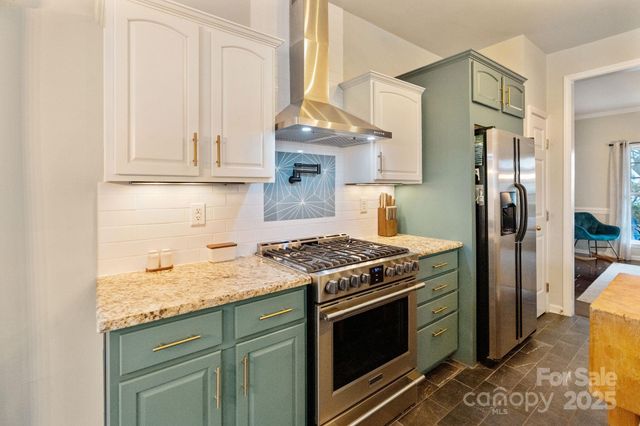 12410 Swan Wings Place, Huntersville, NC 28078